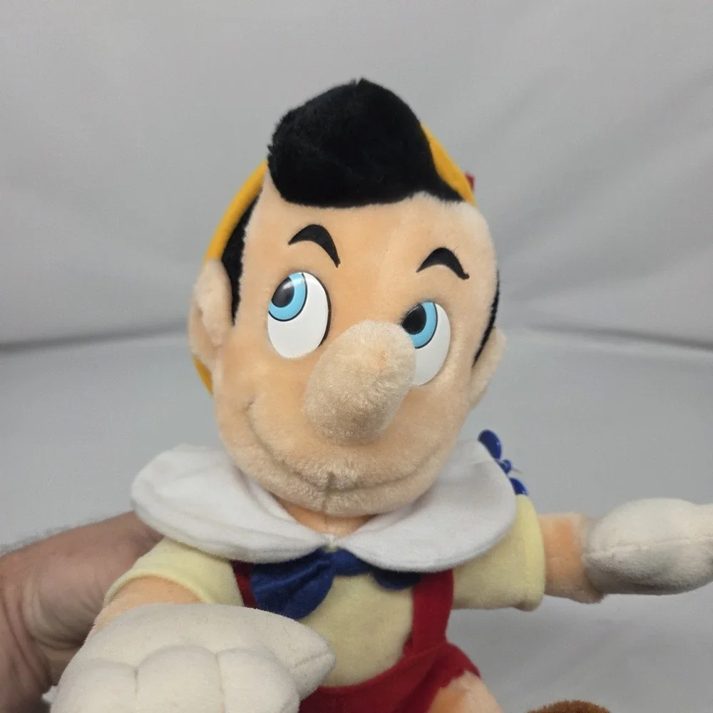 Vintage Disneyland Walt Disney World Pinocchio 10.5